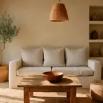 Cos’è lo stile mediterraneo per interni? I materiali chiave per trasmettere relax e autenticità in ogni stanza
