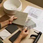 Quali materiali scegliere per un bagno moderno su misura? Spunti pratici per coniugare funzionalità ed estetica