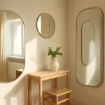 Specchi di design su misura: dettagli che amplificano lo spazio e moltiplicano la luce nelle stanze più piccole